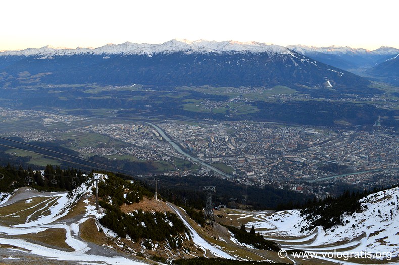 panorama hafelekar ammirato durante il viaggio ai mercatini di natale di innsbruck