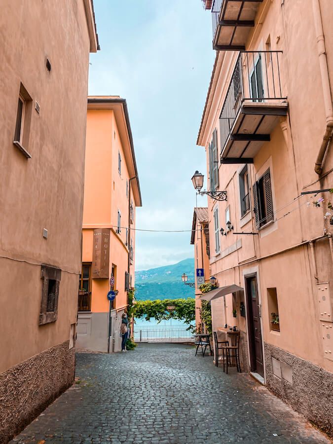 vicolo castel gandolfo