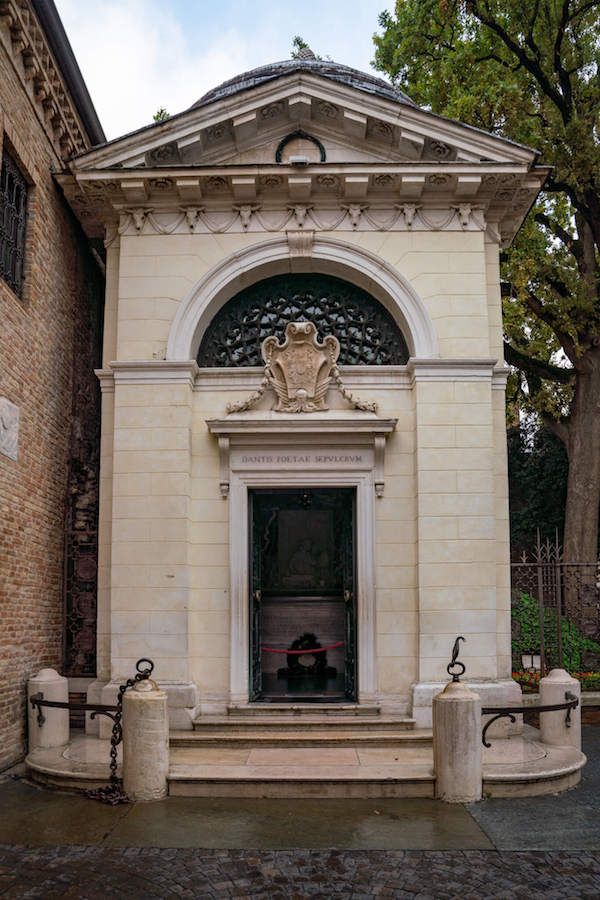 tomba di dante a ravenna