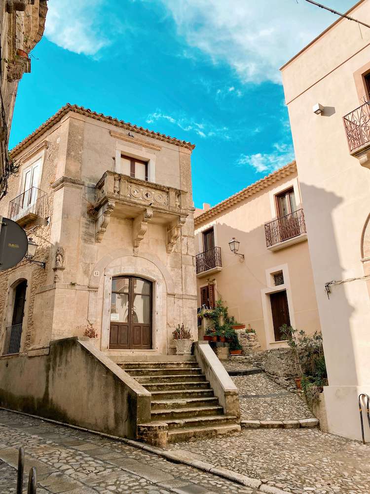 borgo di gerace